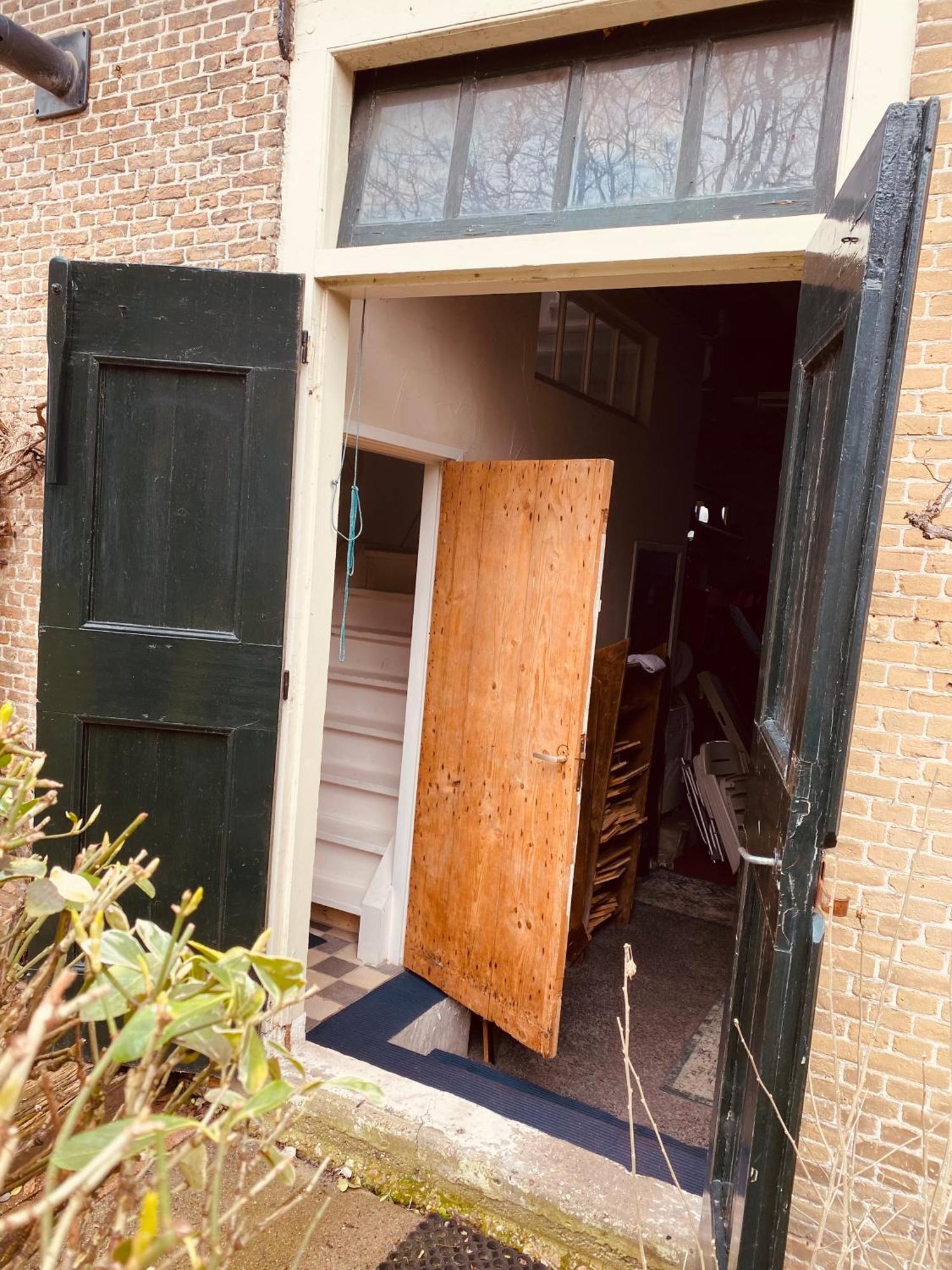 Vakantie Appartement Goedereede Let Op De Badkamer Moet Met Andere Gasten Gedeeld Worden Exterior photo